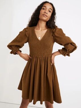 Madewell Flannel Lucie Smocked V-Neck Long Sleeve Mini Dress in Olive Medium